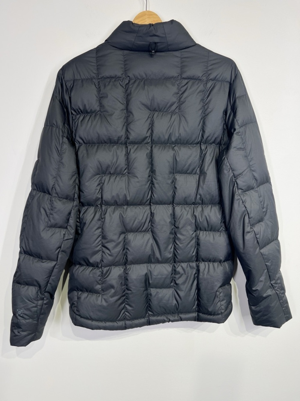 Lululemon Pack It Down Jacket Black - Picture 5 of 14